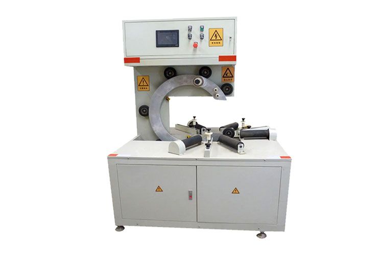 Horizontal encircle wrapping machine