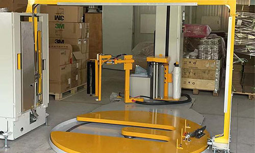 Skip the Pit, Ditch the Ramp! M-Type Stretch Wrapper Redefines Warehouse Packaging