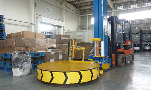 The use of automatic pallet wrapping machines helps enterprises reduce costs and increase efficiency