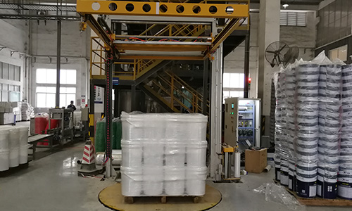 Is the top prone to dust accumulation and moisture? Top-covering packaging equipment helps enterprises build a more complete shipping packaging system