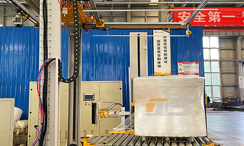 Does the packaging process always rely on manual coordination? Online top-covering and wrapping machine helps enterprises achieve unmanned and stable shipments