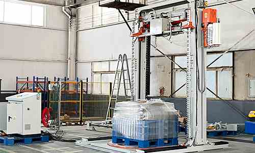 Structural Design and On-Site Performance of the Wrapping-and-Strapping Integrated Machine in Pallet Packaging