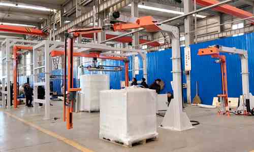 High pallets prone to instability? Triangular rotary arm stretch wrapper enables stable wrapping with stationary loads